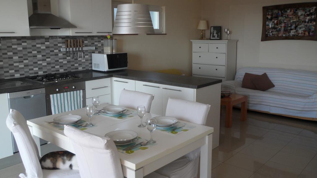 Apartment Sanja Primošten Buitenkant foto